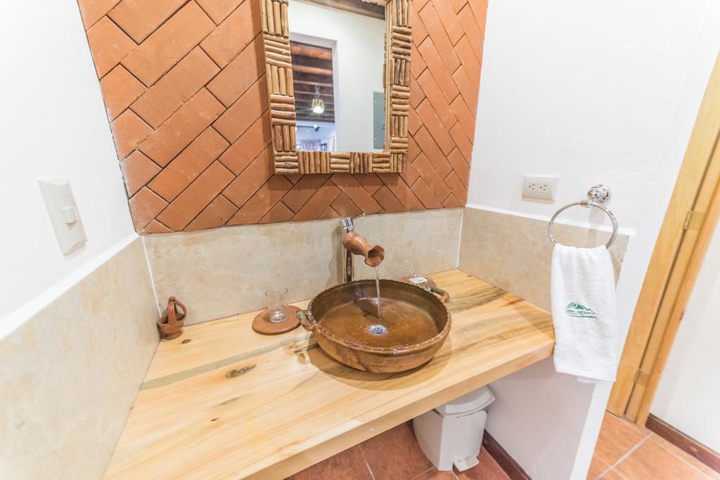 Villas Jucanya Super Higienizadas Panajachel Rom bilde