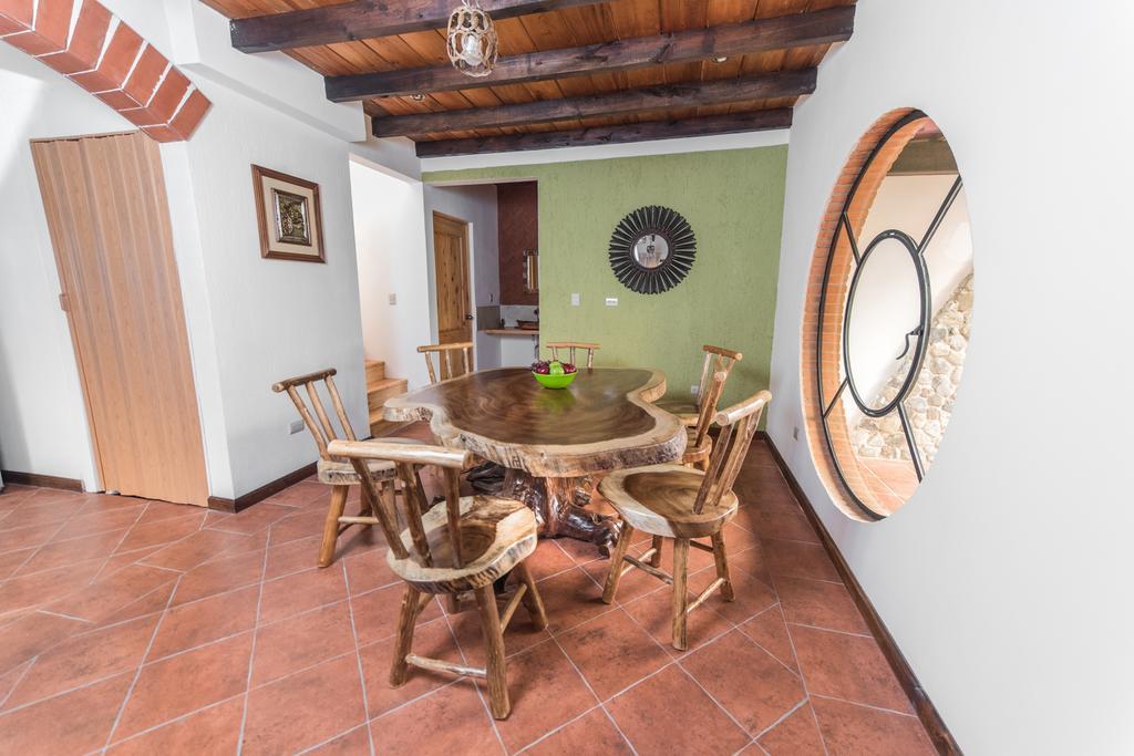 Villas Jucanya Super Higienizadas Panajachel Rom bilde
