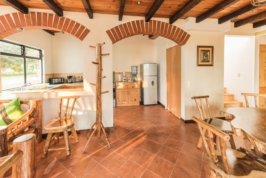 Villas Jucanya Super Higienizadas Panajachel Rom bilde