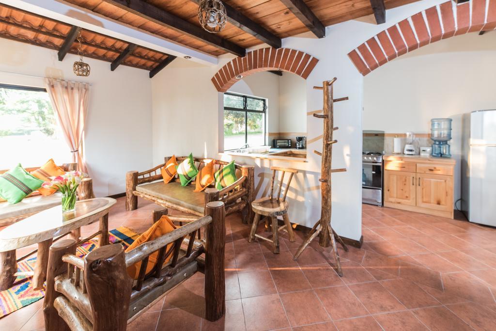 Villas Jucanya Super Higienizadas Panajachel Rom bilde